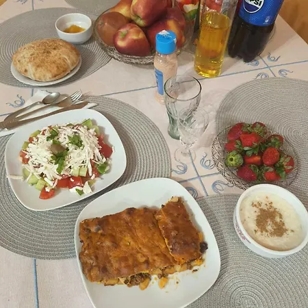 конна база ескус хорсес Guest house 3*