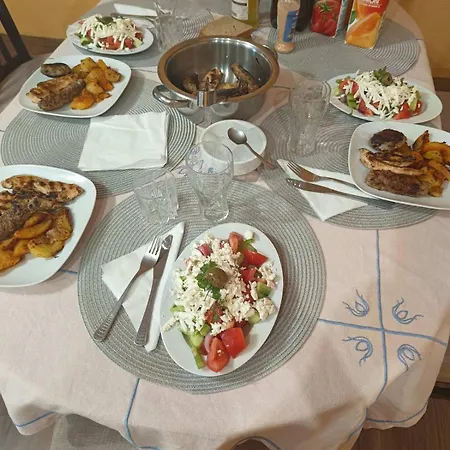 Gasthof конна база ескус хорсес 3*